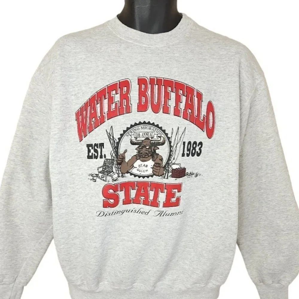 Water Buffalo State Sweatshirt Vintage 90s Bear Gulch Spring Migration Mens